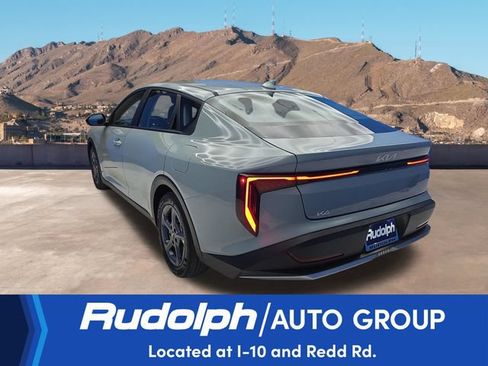 Used 2025 Kia K4 FWD image 3