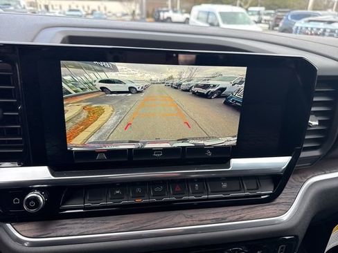 New 2026 GMC Sierra 1500 SLT w/ SLT Premium Package image 24