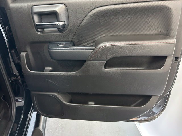 Used 2018 GMC Sierra 2500 SLT w/ All Terrain HD Package AWD/4WD image 32