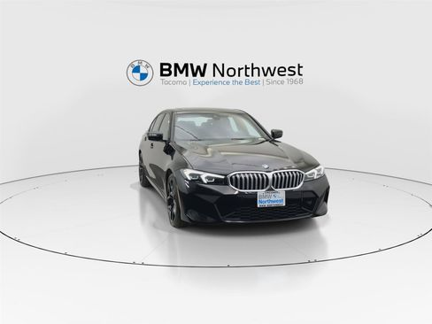 Used 2026 BMW 330i xDrive Sedan w/ M Sport Package AWD/4WD image 7