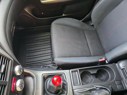 Used 2014 Subaru Impreza WRX 4dr Man WRX image 17