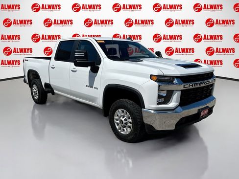 Used 2020 Chevrolet Silverado 2500 LT w/ Advanced Trailering Package AWD/4WD image 3