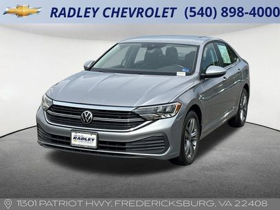 Used 2024 Volkswagen Jetta SE