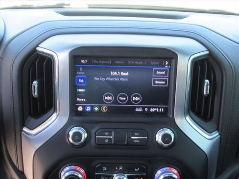 Used 2022 GMC Sierra 1500 Elevation w/ X31 Off-Road Package image 23