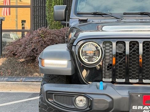 Used 2023 Jeep Wrangler Unlimited AWD/4WD image 4