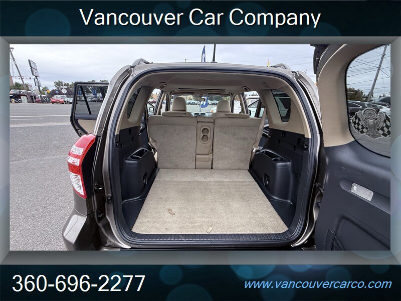 Used 2011 Toyota RAV4 4WD w/ Upgrade Value Pkg image 17