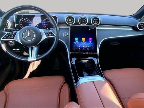 Used 2025 Mercedes-Benz C 300 Sedan image 16