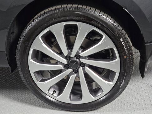 New 2026 Land Rover Range Rover Autobiography AWD/4WD image 10