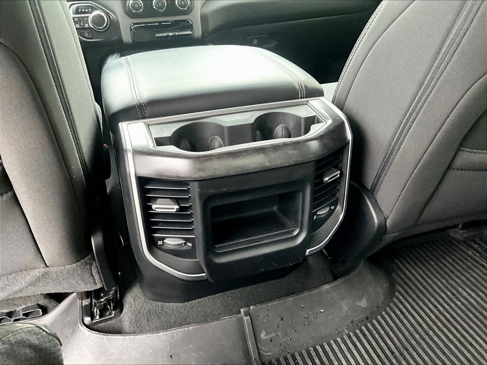 Used 2023 RAM 1500 Big Horn AWD/4WD image 17
