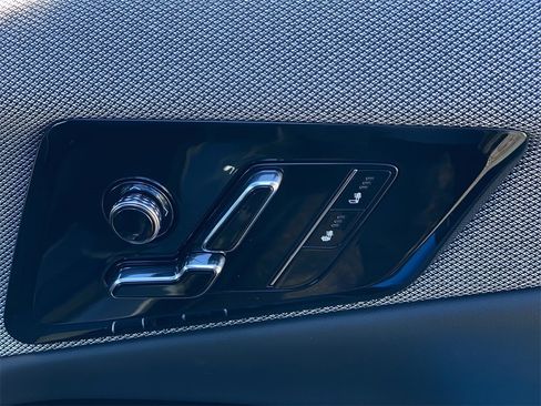 New 2026 Cadillac Optiq Sport 2 image 36