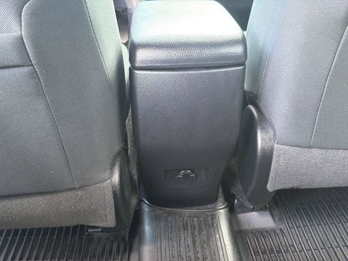 Used 2018 Toyota RAV4 LE w/ All Weather Liner Package AWD/4WD image 21