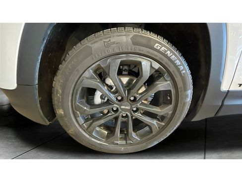 Used 2021 GMC Terrain SLE w/ Driver Convenience Package AWD/4WD image 20