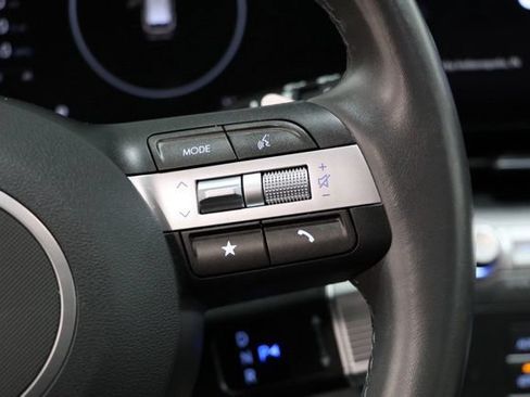 Certified 2024 Hyundai Kona SEL w/ Convenience Package FWD image 20