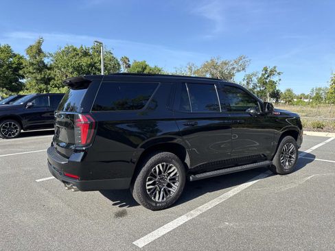 Used 2026 Chevrolet Tahoe Z71 AWD/4WD image 3