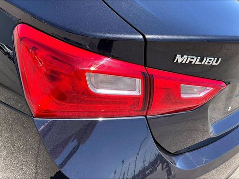Used 2023 Chevrolet Malibu LT FWD image 27