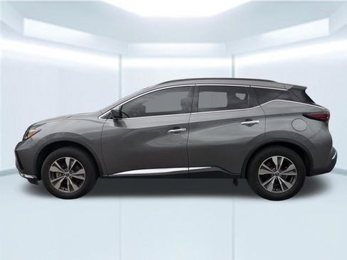 Used 2023 Nissan Murano SV FWD image 2