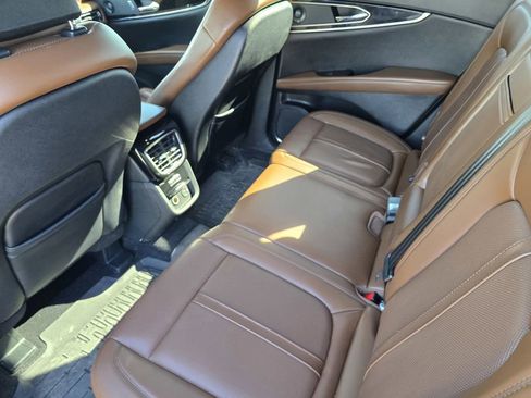 Used 2022 Lincoln Nautilus Reserve w/ Equipment Group 201A image 12