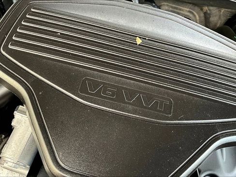 Used 2017 GMC Acadia Denali w/ Technology Package image 33