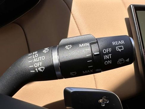 Used 2023 Land Rover Range Rover Sport SE AWD/4WD image 20