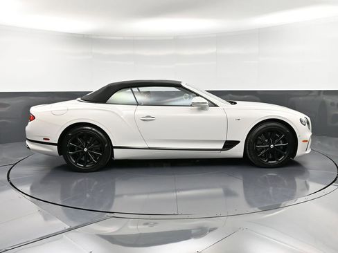 Certified 2021 Bentley Continental GT image 9