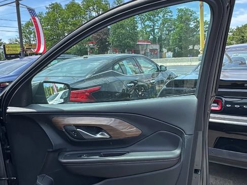 Used 2020 GMC Terrain SLE FWD image 20