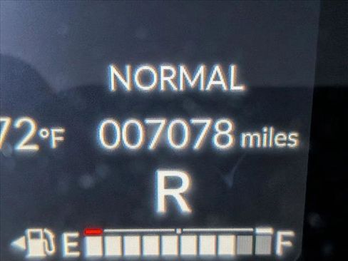 Used 2025 Honda CR-V EX image 10