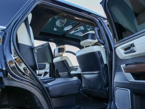 Used 2023 Toyota Sequoia Capstone image 46