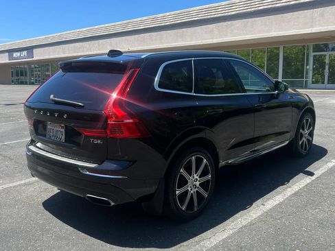 Used 2018 Volvo XC60 T5 Inscription w/ Convenience Package AWD/4WD image 4