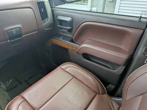 Used 2016 Chevrolet Silverado 1500 High Country w/ High Country Premium Package image 14