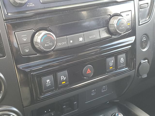 Used 2024 Nissan Titan PRO-4X w/ Pro-4x Convenience Package AWD/4WD image 22