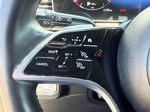 Used 2024 Mercedes-Benz GLE 350 4MATIC image 31