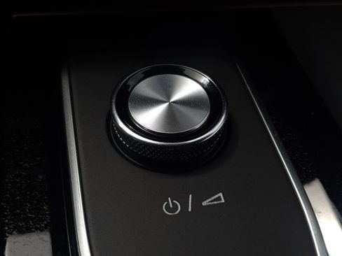 New 2025 Buick Enclave Avenir image 32