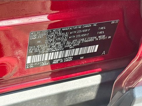 Used 2022 Toyota RAV4 XLE w/ Convenience Package AWD/4WD image 29