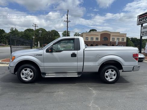 Used 2010 Ford F150 XLT RWD image 8