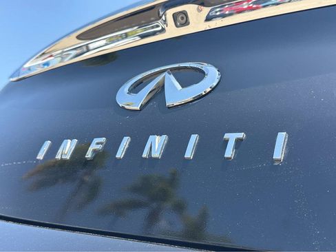 Used 2014 INFINITI Q60 Convertible w/ Premium Package RWD image 39