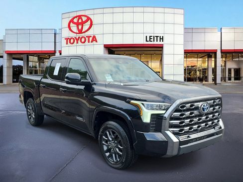 Used 2023 Toyota Tundra Platinum w/ Advanced Package image 3