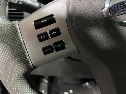 Used 2021 Nissan Frontier SV AWD/4WD image 25