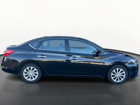 Used 2019 Nissan Sentra SV FWD image 2