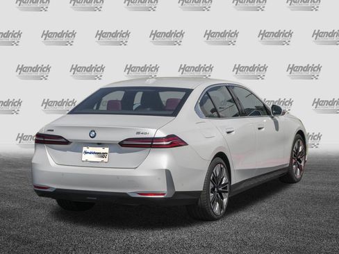 Certified 2026 BMW 540i xDrive AWD/4WD image 9