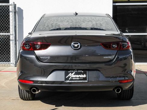 Used 2019 MAZDA MAZDA3 Sedan w/ Preferred Package image 8