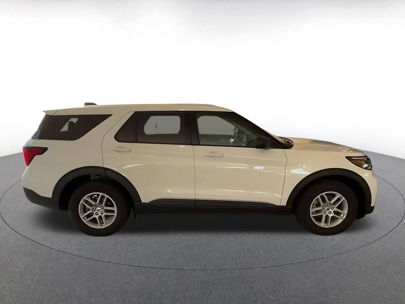 Used 2026 Ford Explorer Active AWD/4WD image 15