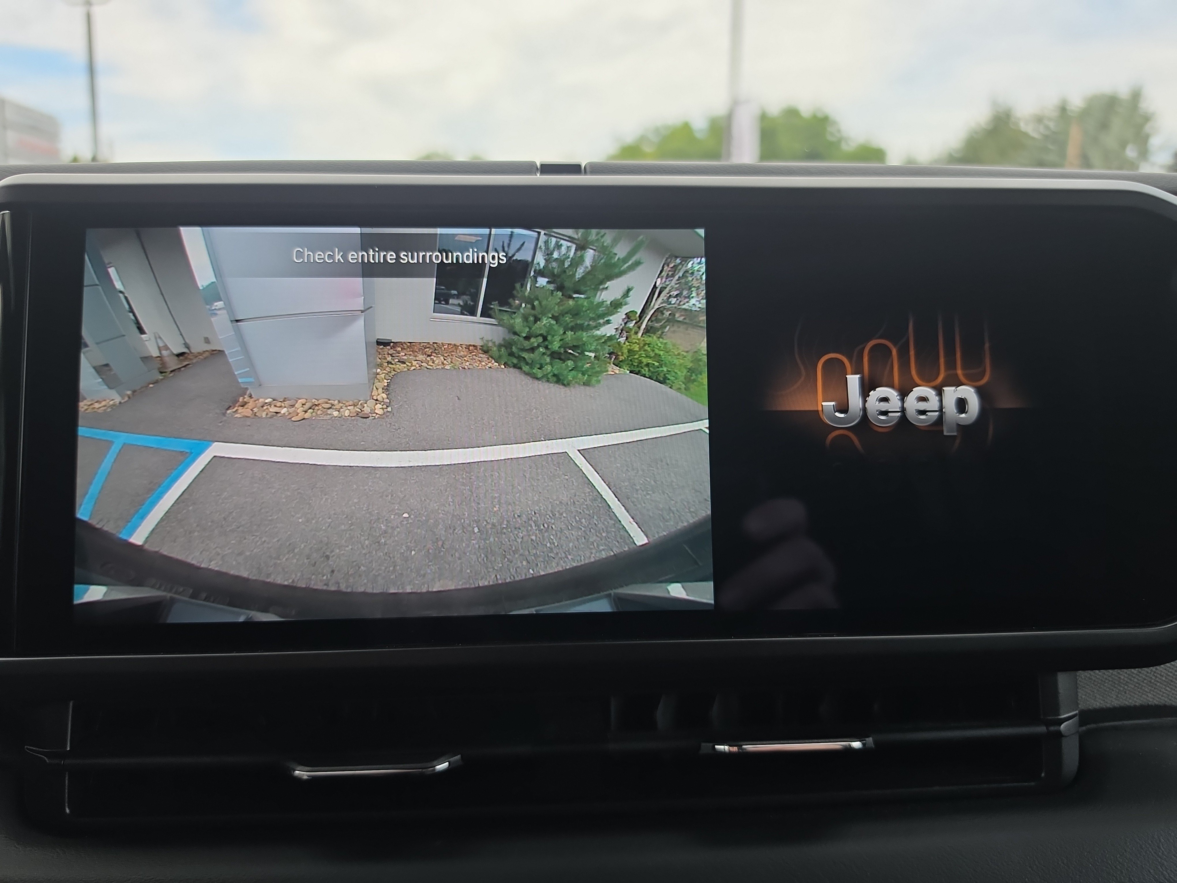 Used 2026 Jeep Wrangler Unlimited Sahara AWD/4WD image 29