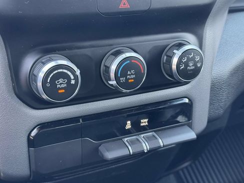 Used 2022 RAM 1500 Big Horn AWD/4WD image 27
