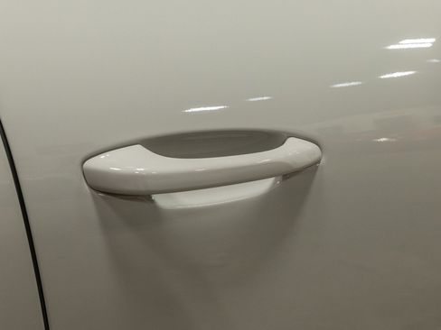 Used 2021 Porsche Cayenne Turbo S image 29