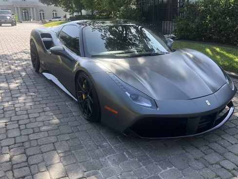 Used 2018 Ferrari 488 Spider RWD image 31