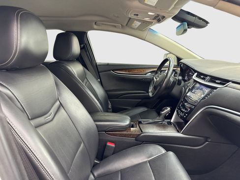 Used 2018 Cadillac XTS Luxury FWD image 41