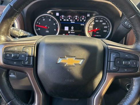 Used 2023 Chevrolet Silverado 2500 High Country w/ Z71 Off-Road Package image 9