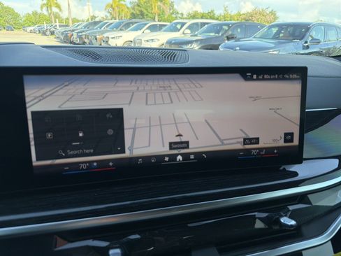 New 2027 BMW X7 xDrive40i w/ Executive Package AWD/4WD image 32