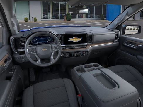 New 2025 Chevrolet Silverado 1500 LT image 15