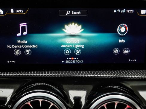 Used 2022 Mercedes-Benz A 220 image 27